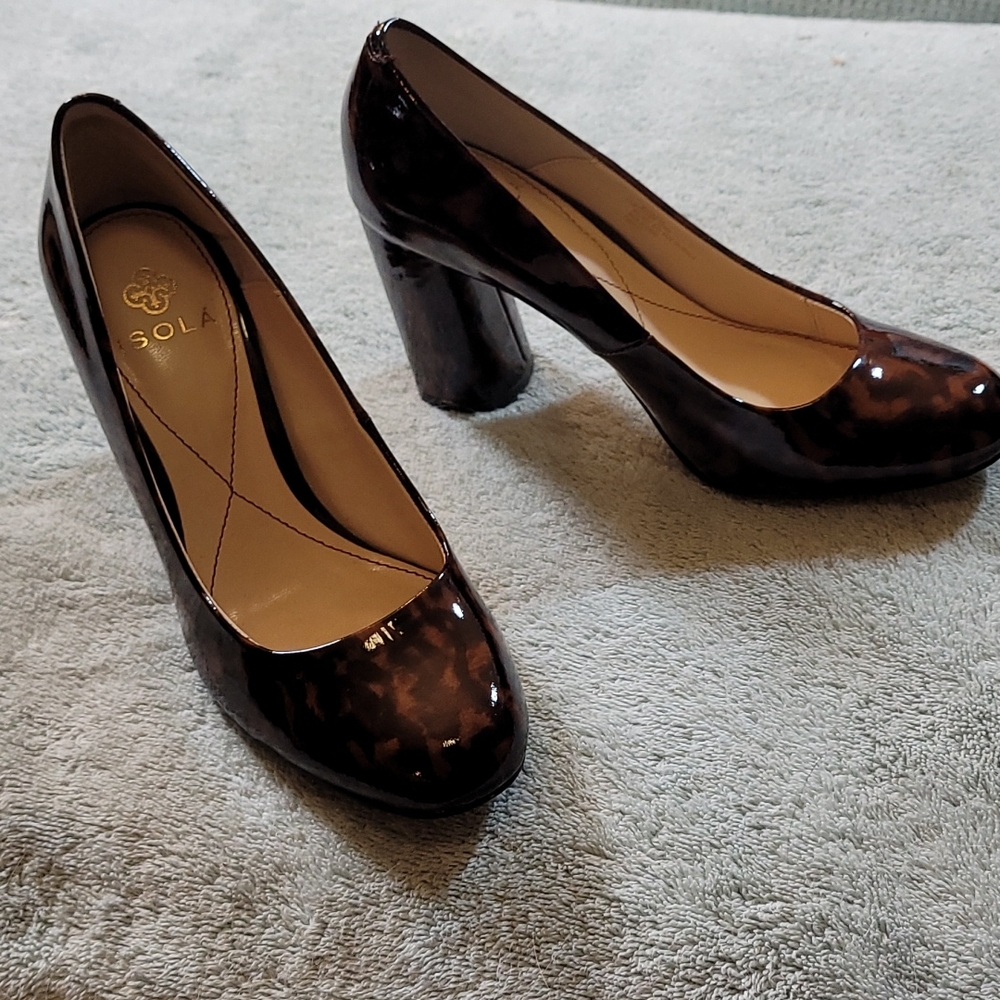 Isola patent leather animal print shoes
